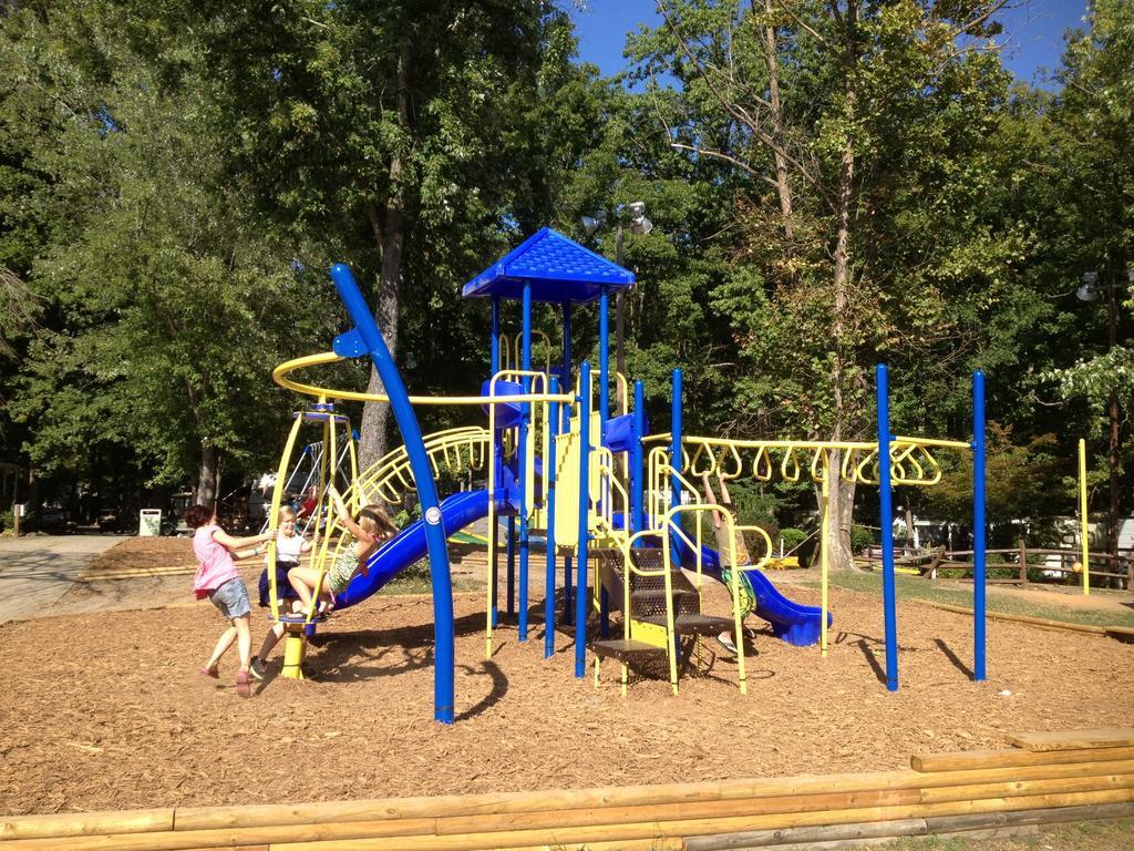 Lake Myers Lakeside Villa 16 Mocksville المظهر الخارجي الصورة